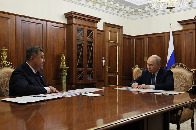 Владимир Путин встретился в Кремле с врио главы Дагестана Фёдором Щукиным